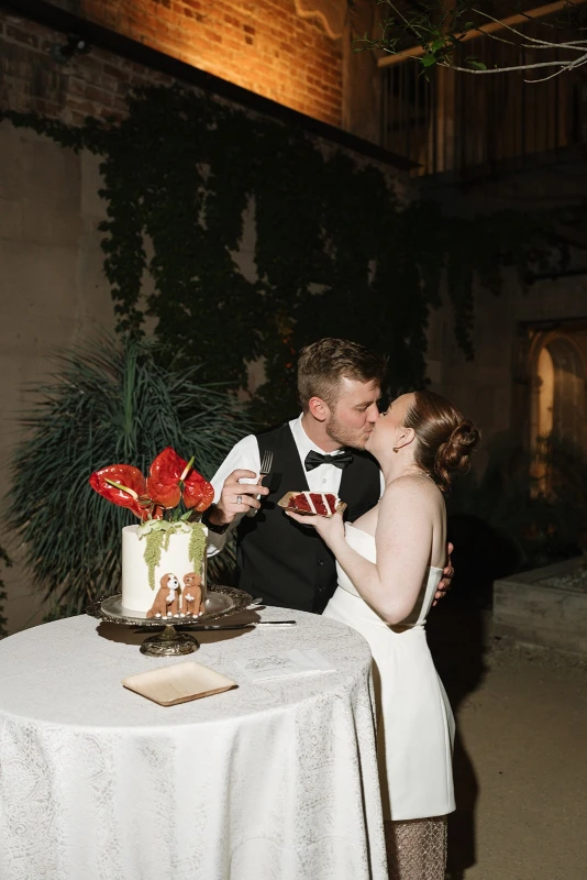 A Romantic Wedding for Maddie and Ken
