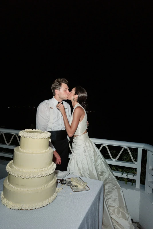 A Beach Wedding for Mara and Ellis