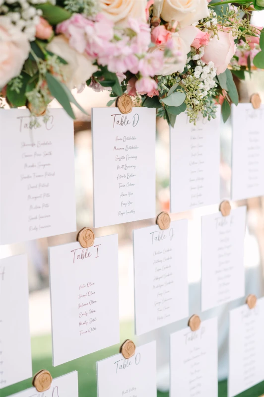 An Outdoor Wedding for Mary and Bobby