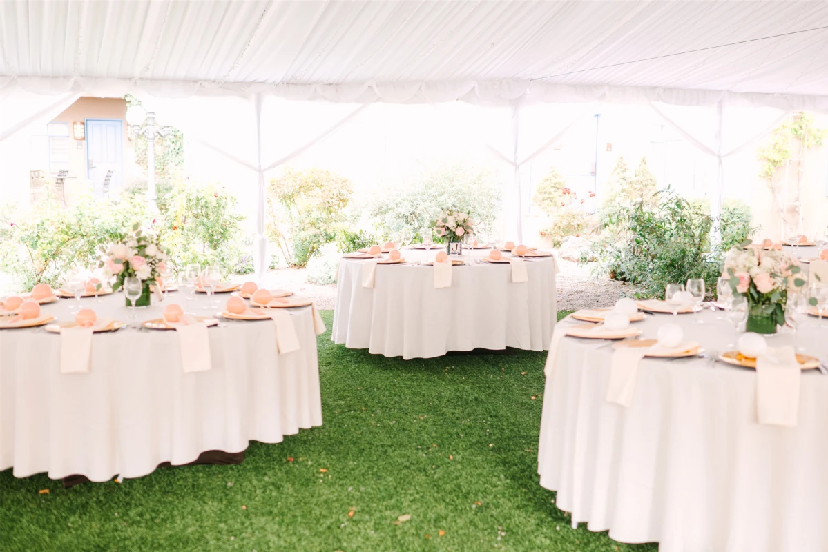 An Outdoor Wedding for Mary and Bobby