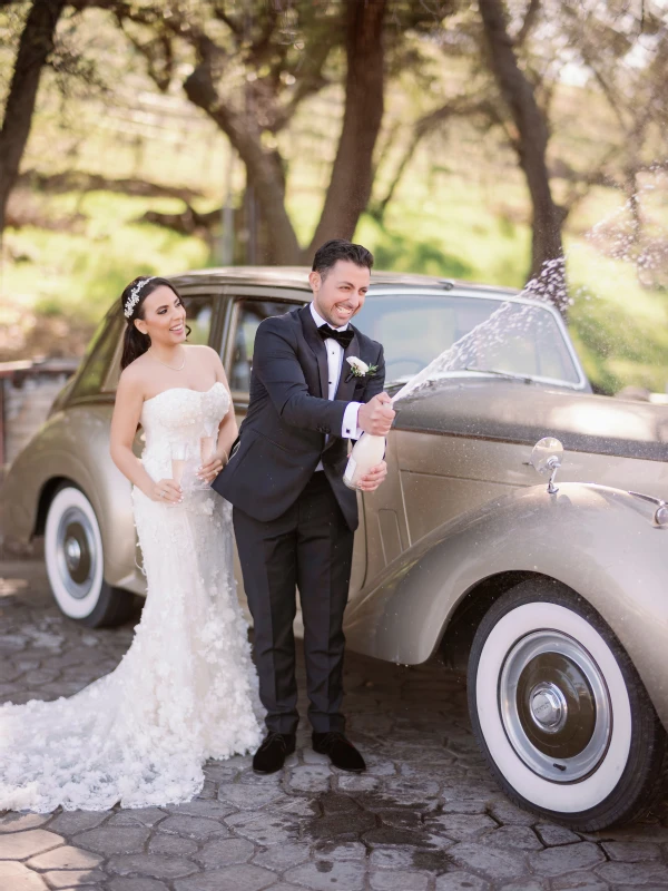 An Outdoor Wedding for Melody and Shawn