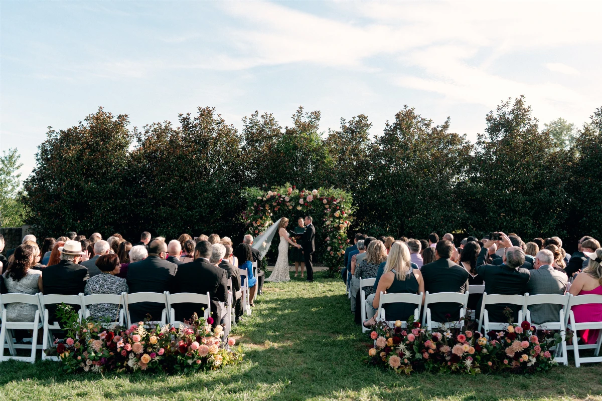 A Classic Wedding for Michelle and Robert