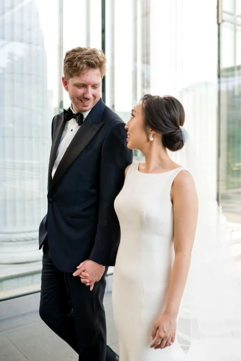 A Museum Wedding for M & T