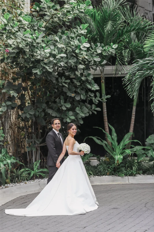 A Glam Wedding for Molly and Daniel