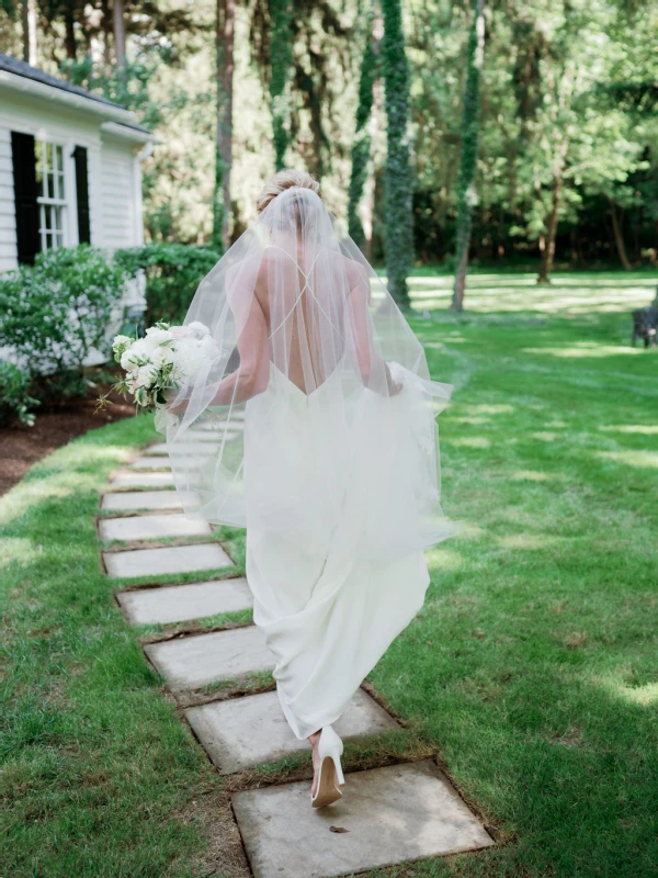 An Outdoor Wedding for Molly and Steve