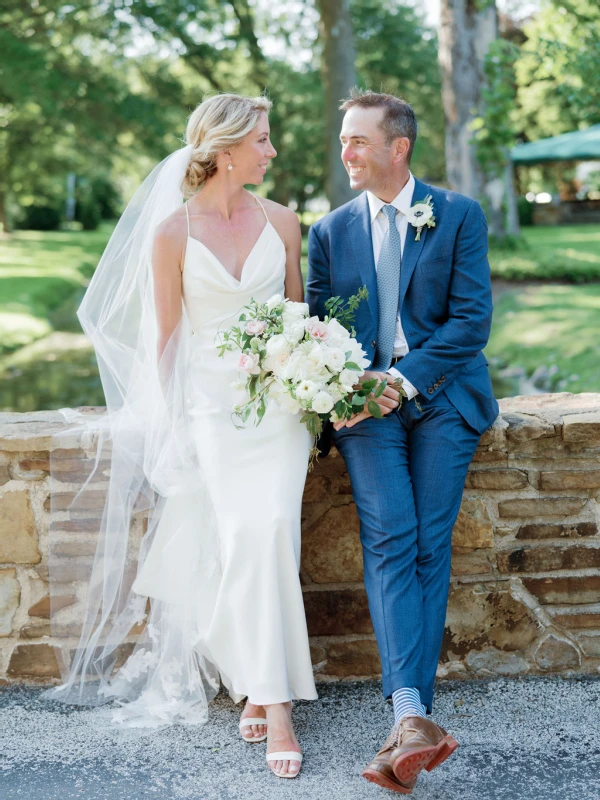 An Outdoor Wedding for Molly and Steve