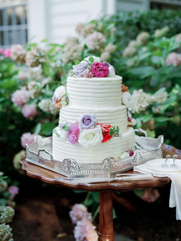 An Outdoor Wedding for Molly and Steve