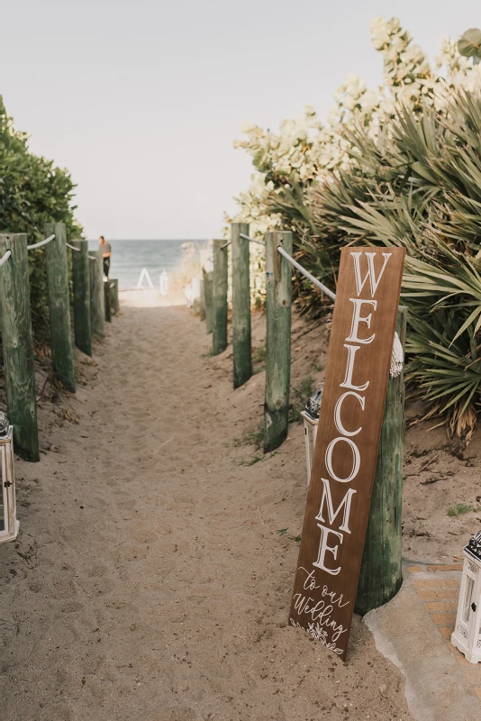 A Beach Wedding for Morgan and Robert