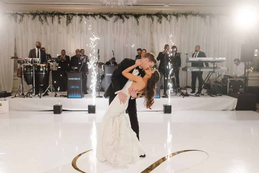 A Glam Wedding for Morgan and Scott