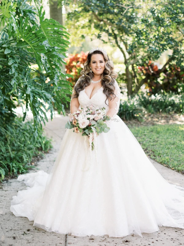 A Glam Wedding for Nicole and Korey