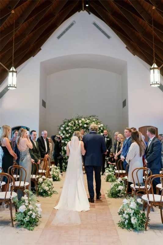 A Classic Wedding for Olivia and Cole