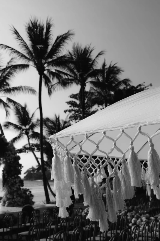 A Beach Wedding for Pisit and Susana