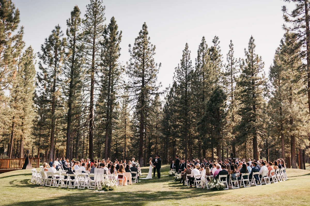 A Forest Wedding for Robynne and Ryan