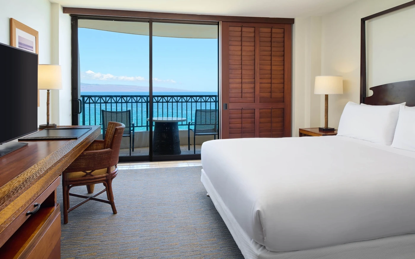 Royal Lahaina Resort & Bungalows