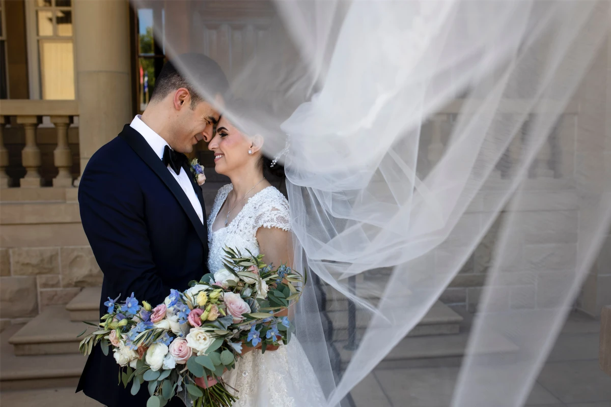 An Indoor Wedding for Saba and Andreas