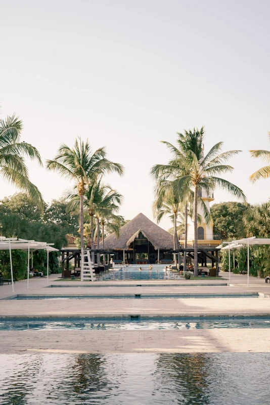 A Beach Wedding for Samantha and Anthony