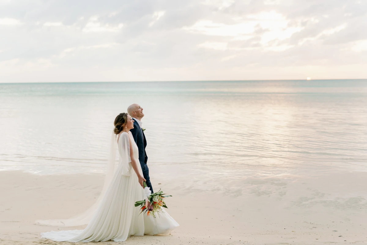 A Beach Wedding for Samantha and Cameron