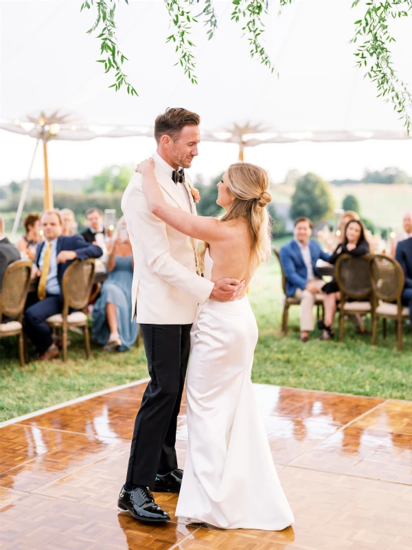 An Outdoor Wedding for Sara and Cory