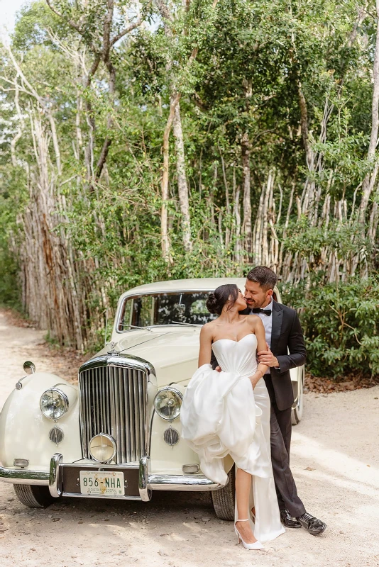 An Outdoor Wedding for Stephanie and Michael