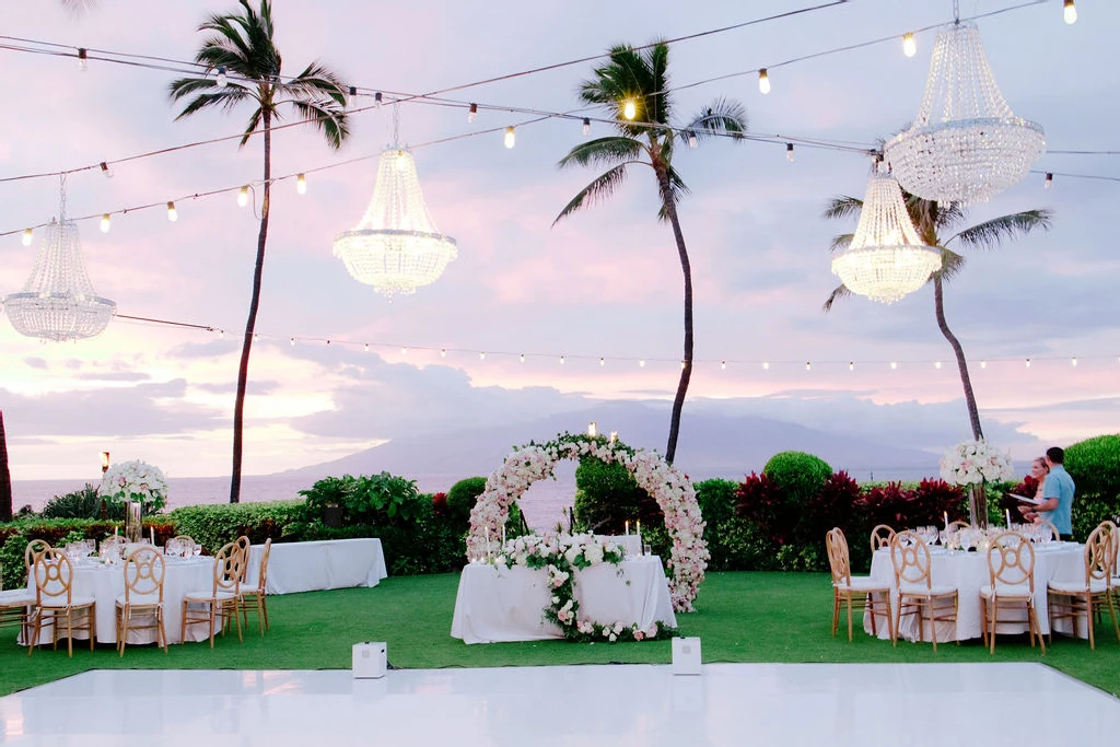 An Outdoor Wedding for Shannon and Andrew