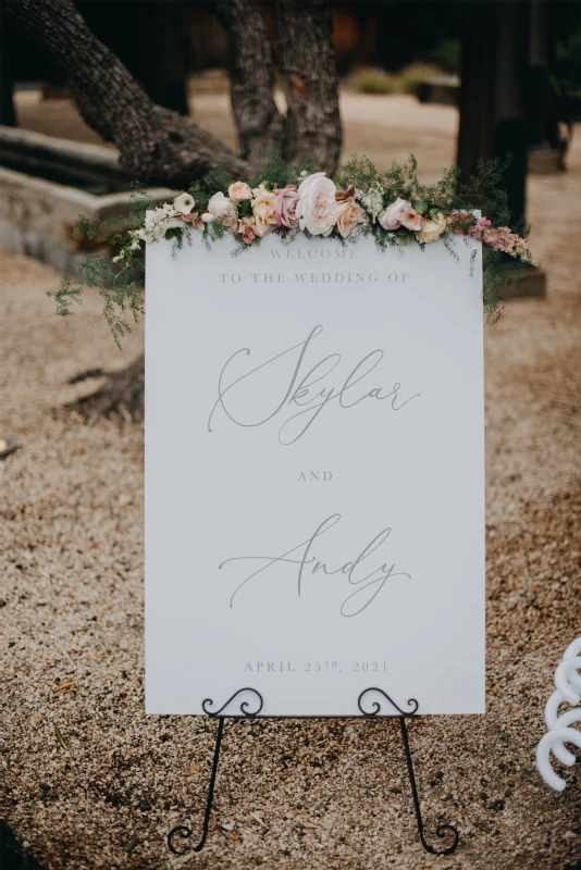 A Country Wedding for Skylar and Andy