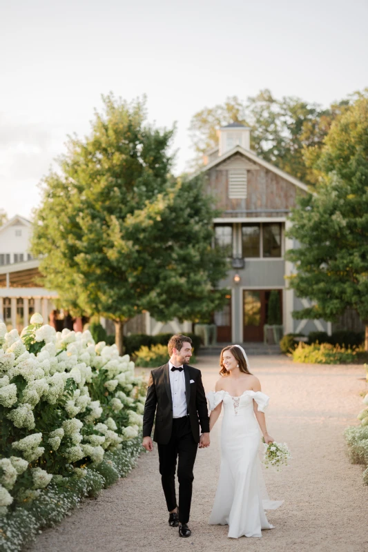 A Classic Wedding for Sofia and Connor