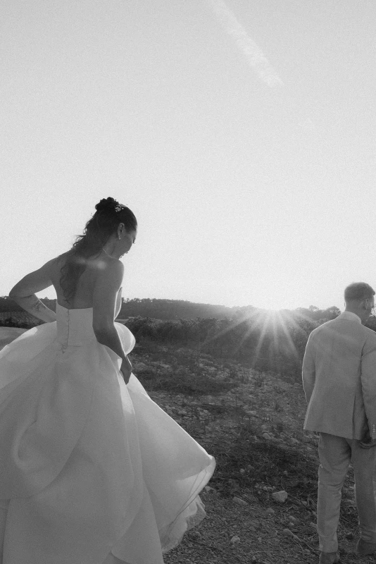 A Vineyard Wedding for Sophia and Harry