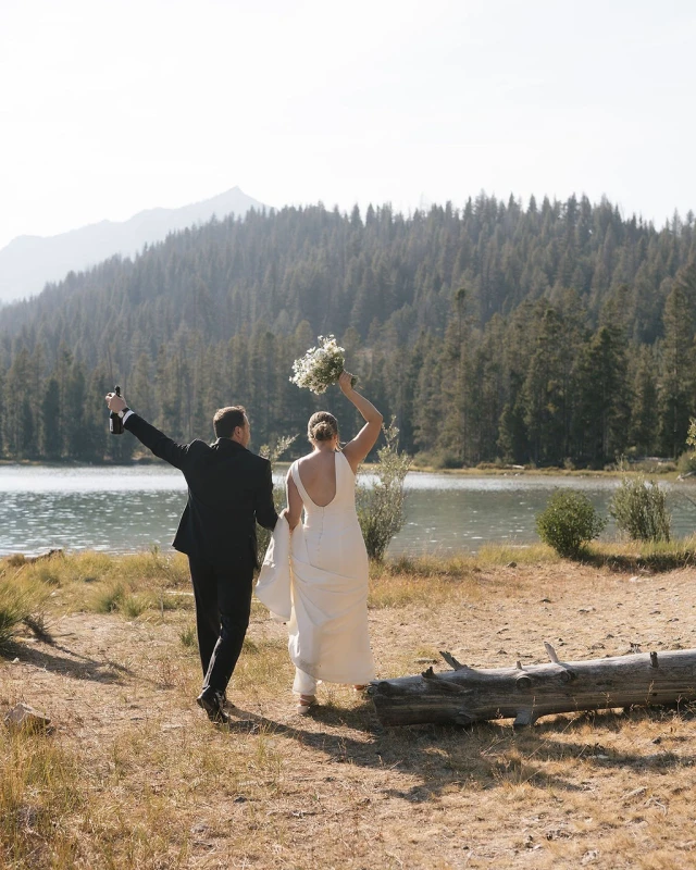 An Intimate Wedding for Sydney and Jerry