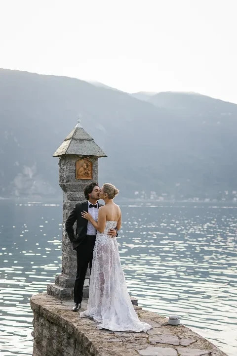 An Edgy Wedding for Taylor and Alejandro