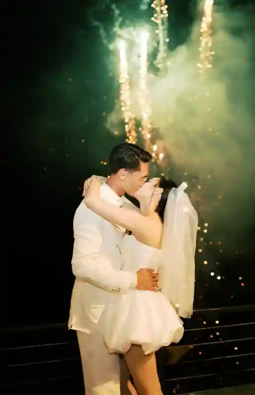 A Colorful Wedding for Trung and Quỳnh