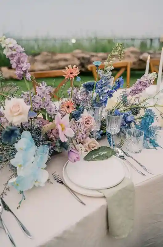A Colorful Wedding for Trung and Quỳnh