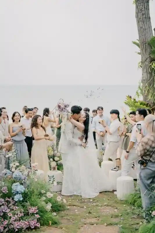 A Colorful Wedding for Trung and Quỳnh