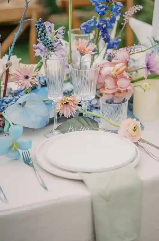 A Colorful Wedding for Trung and Quỳnh