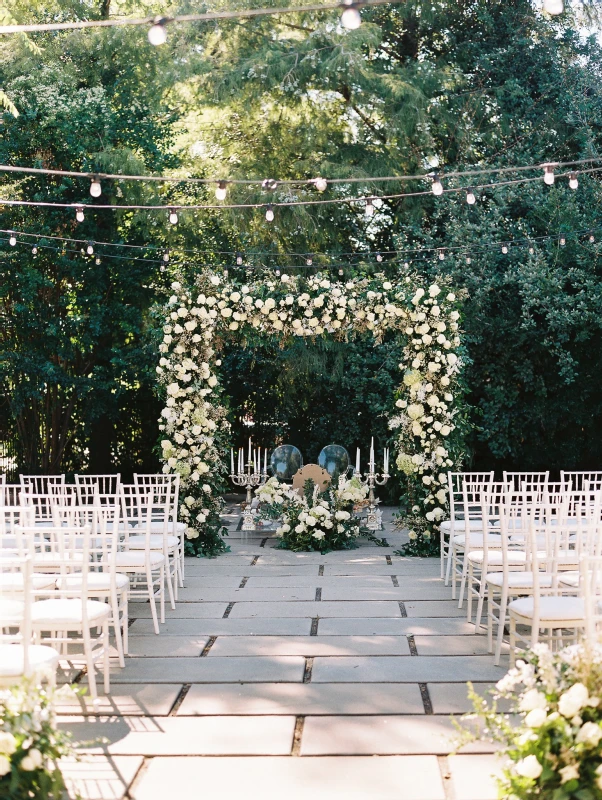 A Garden Wedding for Venus and Nash