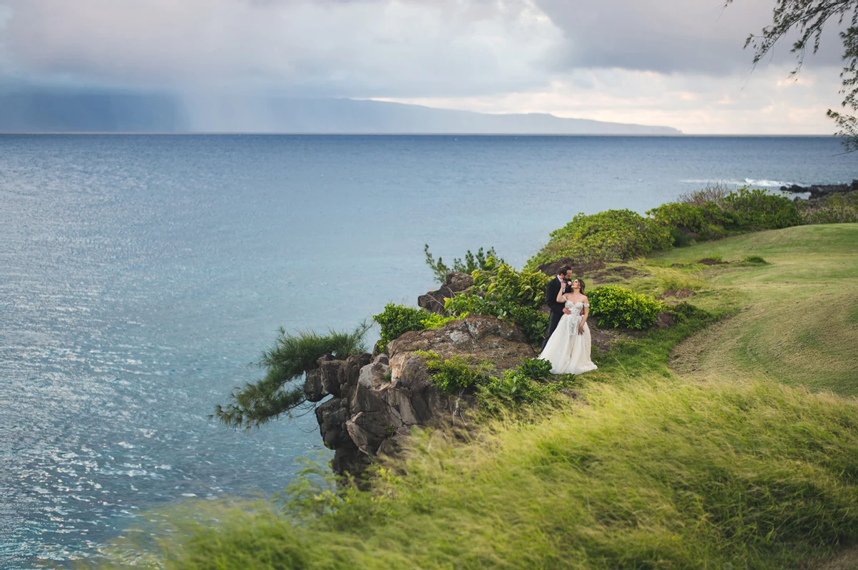 A Waterfront Wedding for Viennelyn and Alex