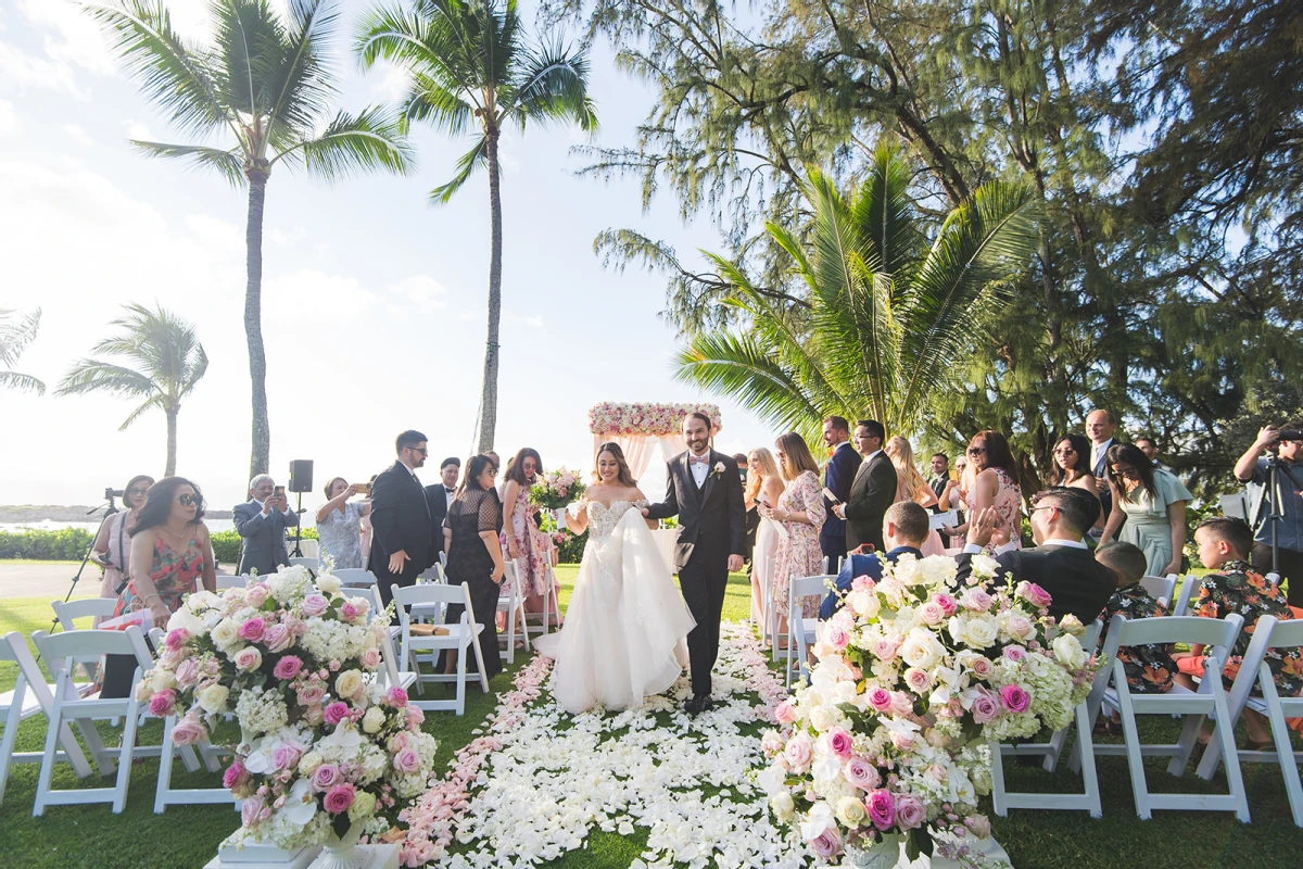 A Waterfront Wedding for Viennelyn and Alex